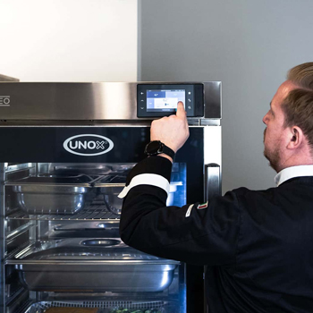 Our Top Tip to Combat Chef & Kitchen Staff Burnout