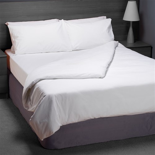5260010 - Polyester Cotton Flat Sheet Queen White